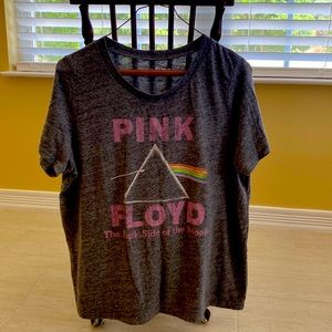 Pink Floyd shirt
